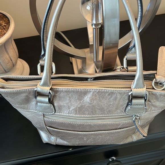 Giani Bernini Purse‼️  - Picture 2 of 10